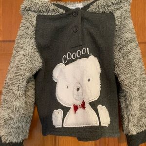 NWOT fuzzy hoodie with bear